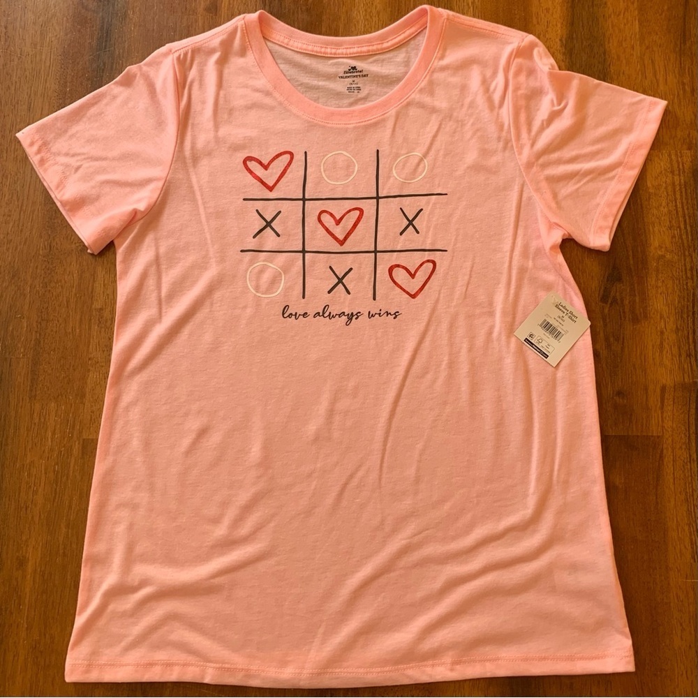 Love Always Wins Pink Short Sleeve Tee Medium NWT Valentines Day Soft Holiday